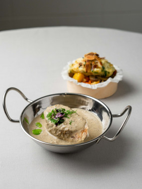 Grenadin de veau aux girolles et vin jaune 