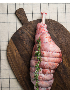 Gigot d'agneau avec os